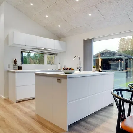 Evia - 500m From The Sea By Interhome